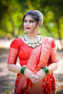 Makeup academy in Barhalganj