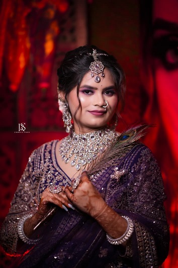 Makeup academy in Barhalganj