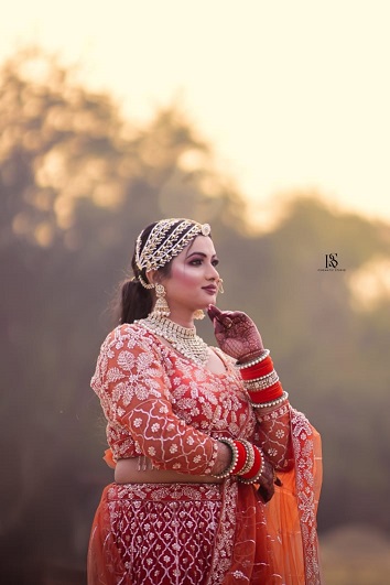 Makeup academy in Barhalganj