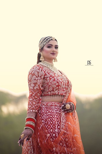 Makeup academy in Barhalganj
