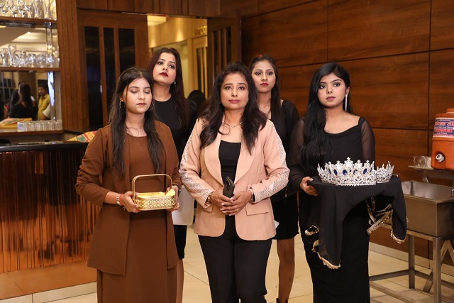 Makeup academy in Barhalganj