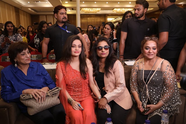 Makeup academy in Barhalganj
